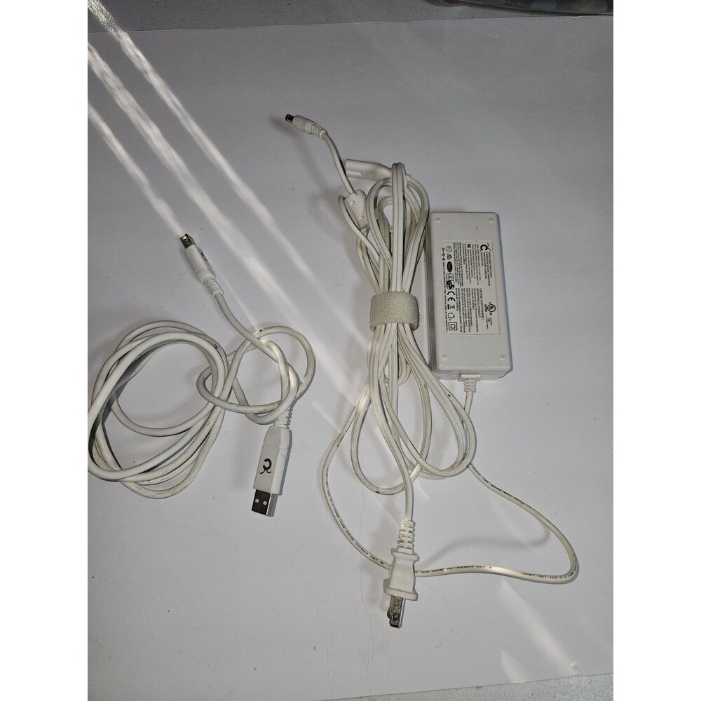 Genuine Cricut Switch Mode Power Supply Cord Model IVP1800-2500 WORKS EUC K5 - Picture 3 of 4